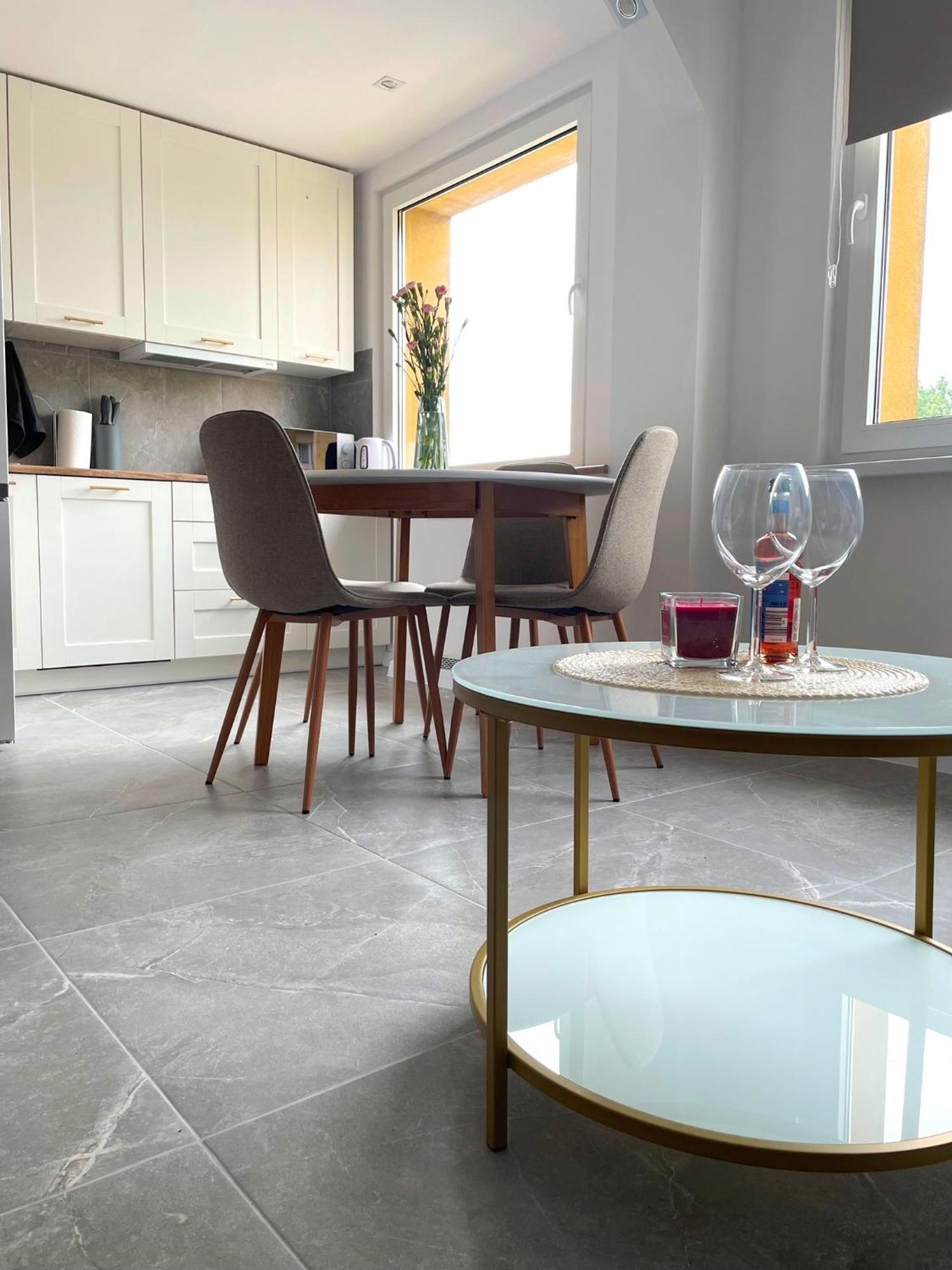 Apartament Konstytucji - Centrum 슈비노우이스쳬 외부 사진