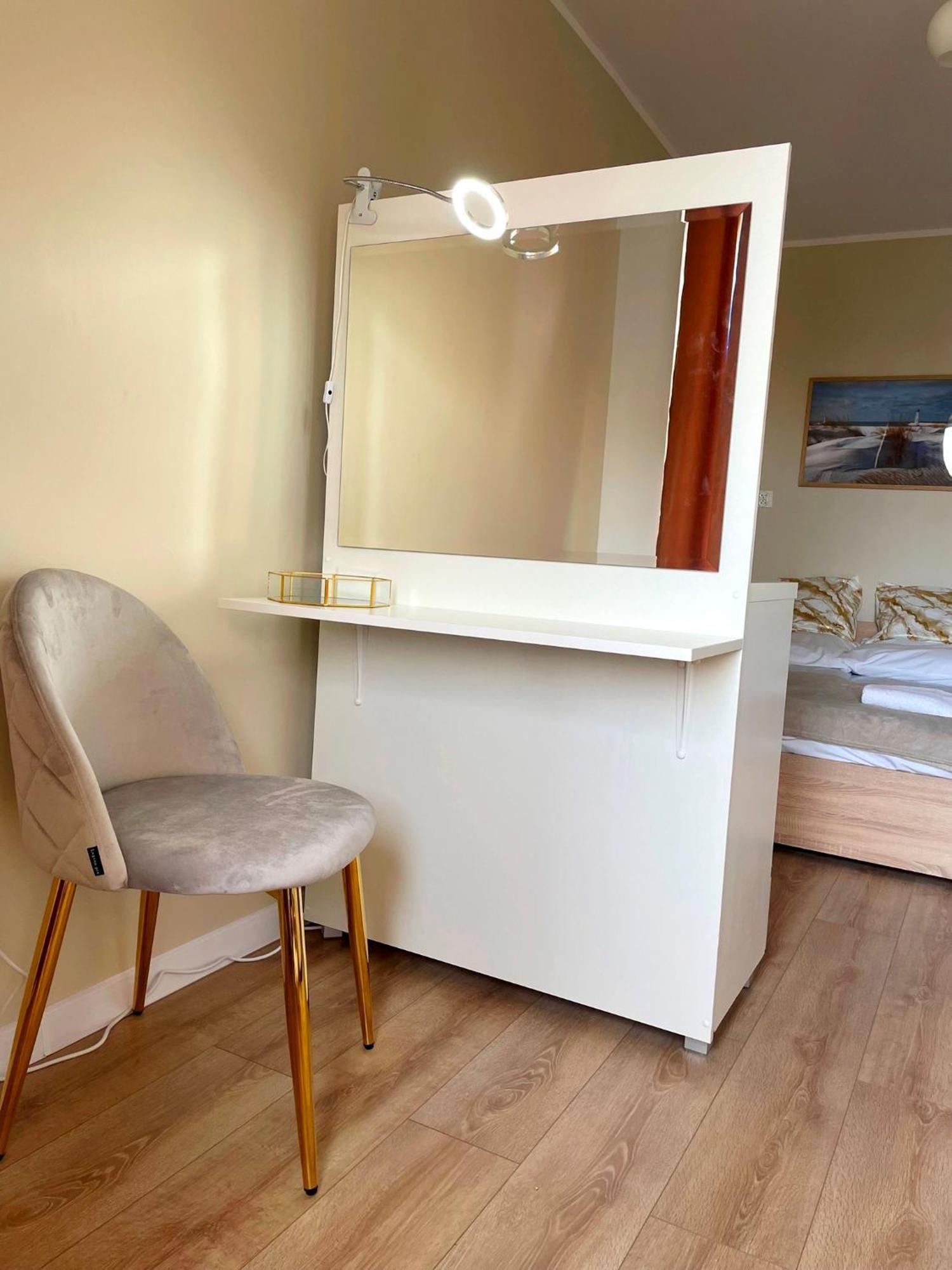 Apartament Konstytucji - Centrum 슈비노우이스쳬 외부 사진